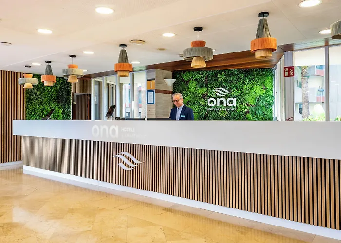 Apartmanhotel Ona Alborada Costa Del Silencio